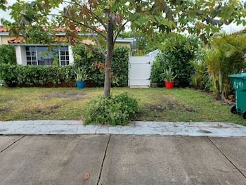 Beautiful And Comfortable Home And Studios,,4 star