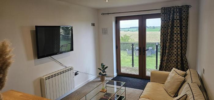 modern peaceful open plan 1 bed apartment rutland