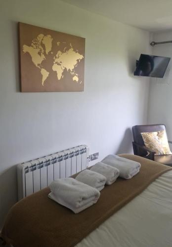 Modern Peaceful Open Plan 1-Bed Apartment Rutland,,3 star