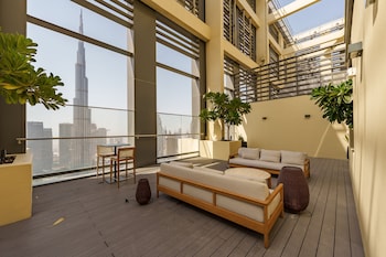 maison privee modern chic apt w unobstructed burj khalifa views