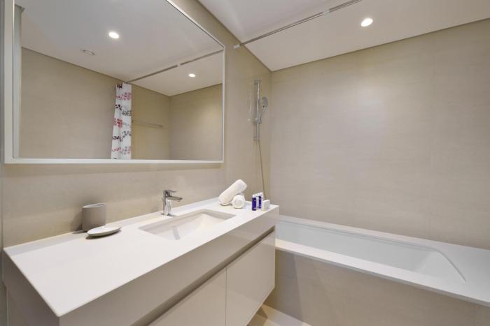 maison privee modern chic apt w unobstructed burj khalifa views