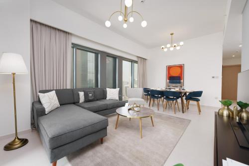 maison privee modern chic apt w unobstructed burj khalifa views