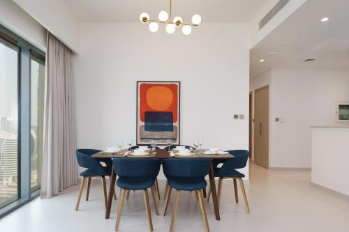 maison privee modern chic apt w unobstructed burj khalifa views