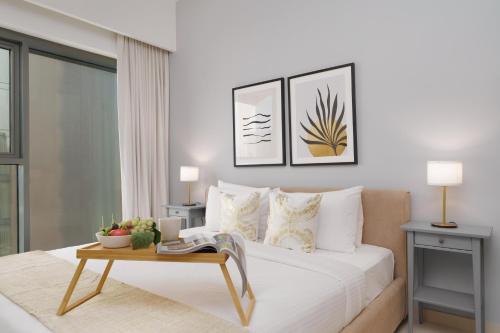 maison privee modern chic apt w unobstructed burj khalifa views