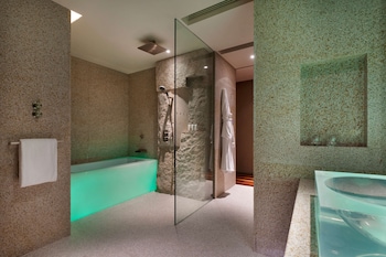 andaz xintiandi shanghai by hyatt