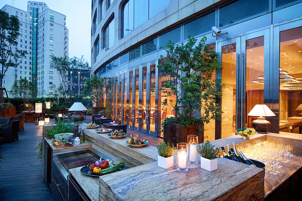 andaz xintiandi shanghai by hyatt