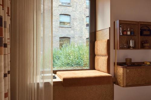 sir devonshire square hotel part of sircle collection