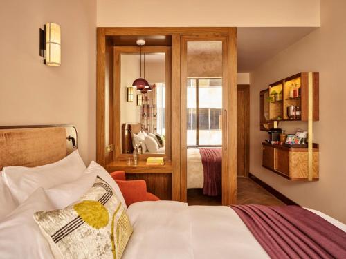 sir devonshire square hotel part of sircle collection