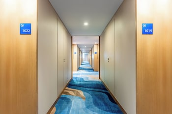 holiday inn express shanghai jinsha by ihg
