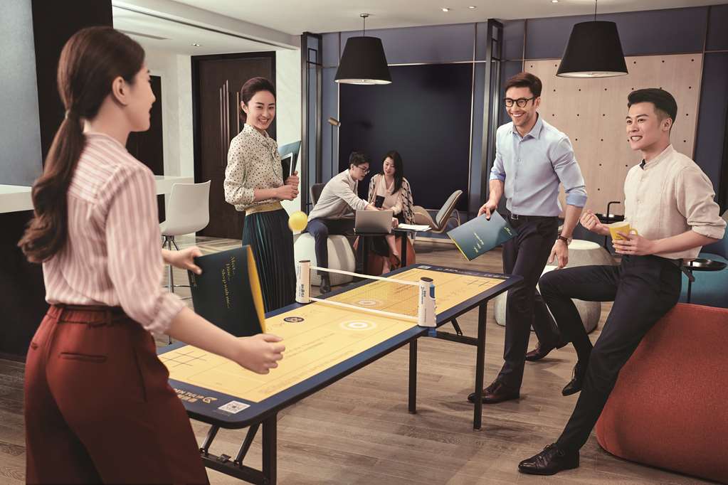 golden tulip shanghai rainbow