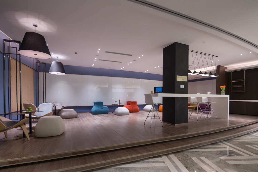 golden tulip shanghai rainbow