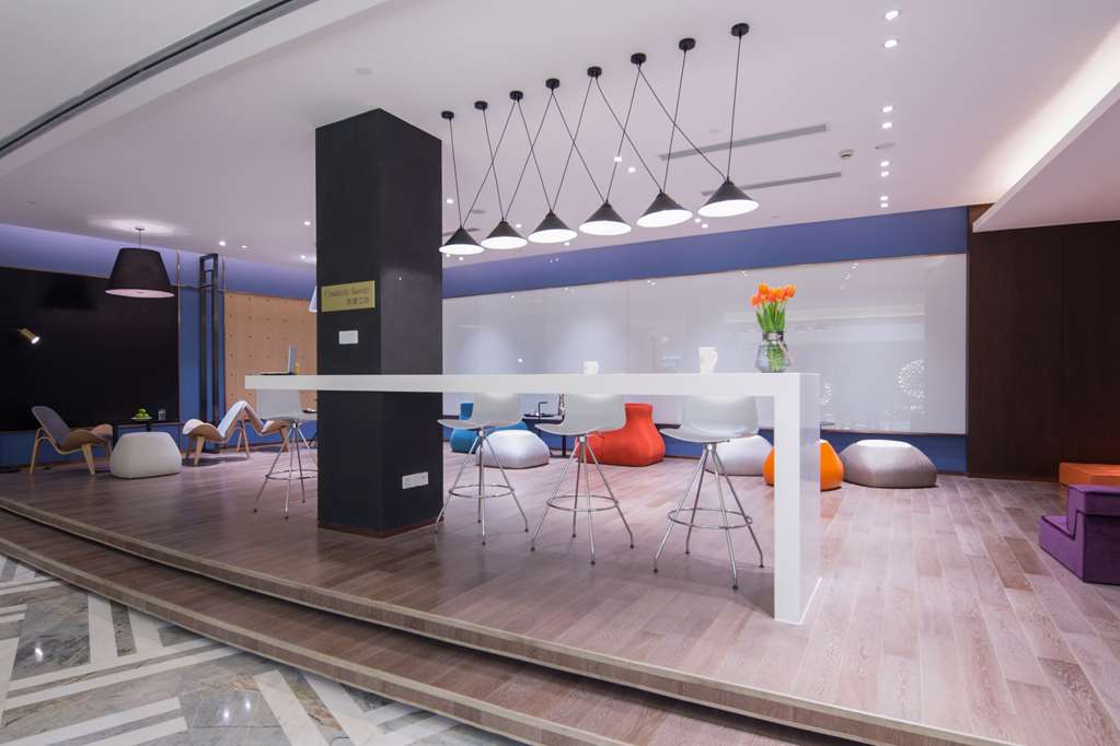 golden tulip shanghai rainbow