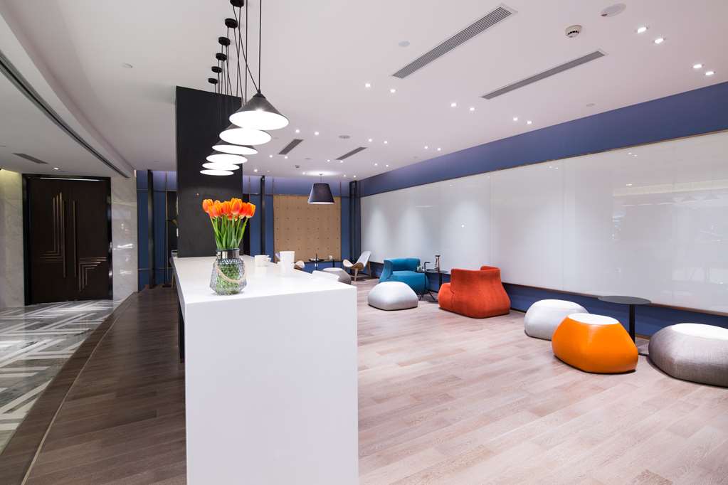 golden tulip shanghai rainbow