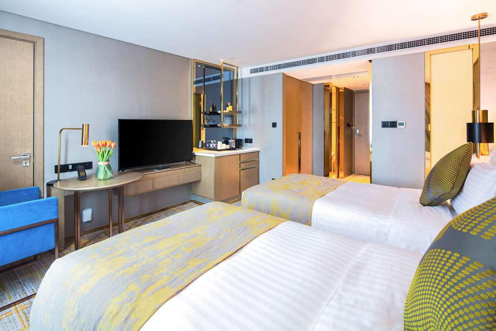 golden tulip shanghai rainbow