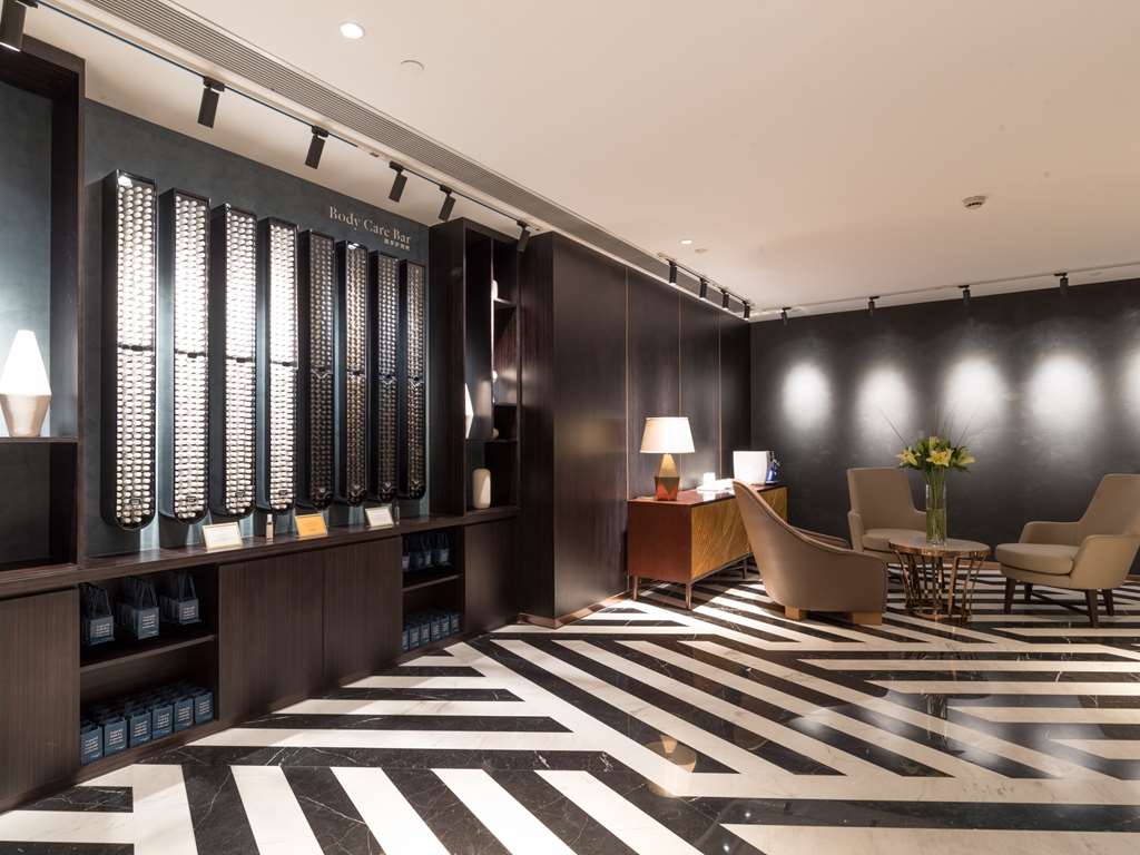 golden tulip shanghai rainbow