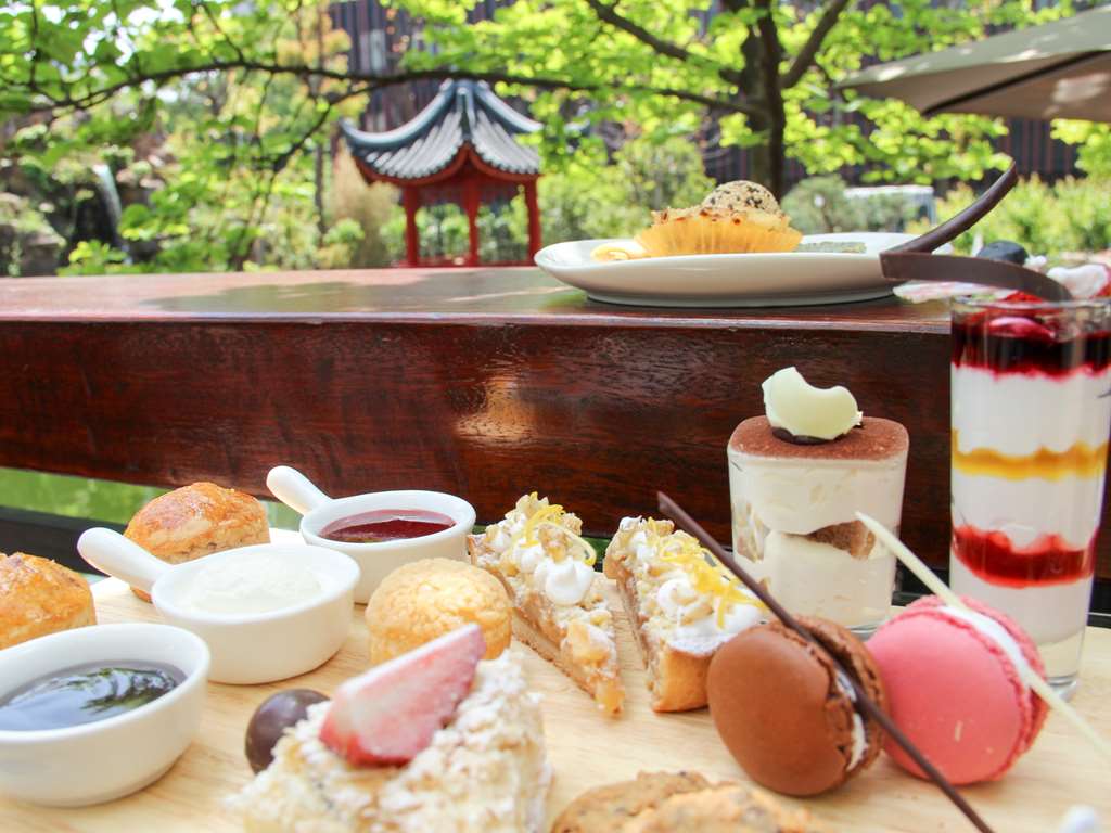 golden tulip shanghai rainbow