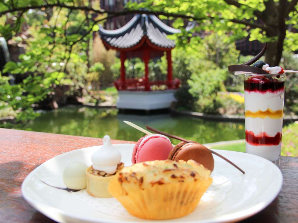 golden tulip shanghai rainbow