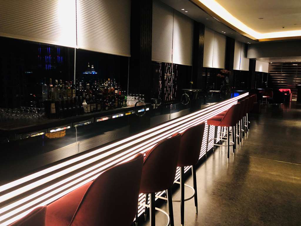 golden tulip shanghai rainbow