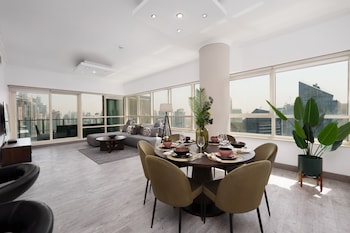 Maison Privee - Dreamy Apt With Jaw-Dropping Marina Views,,5 star