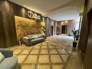 Rotana Palace Suites,2 El Amir Qadadar Street , Tahrir Aq,2 star