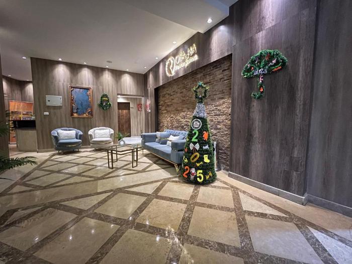 rotana palace suites
