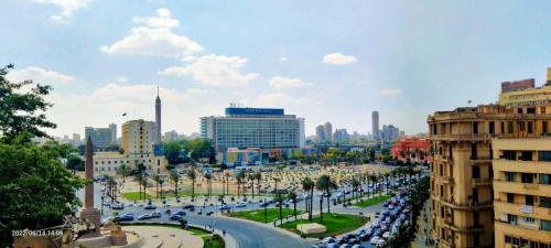 rotana palace suites