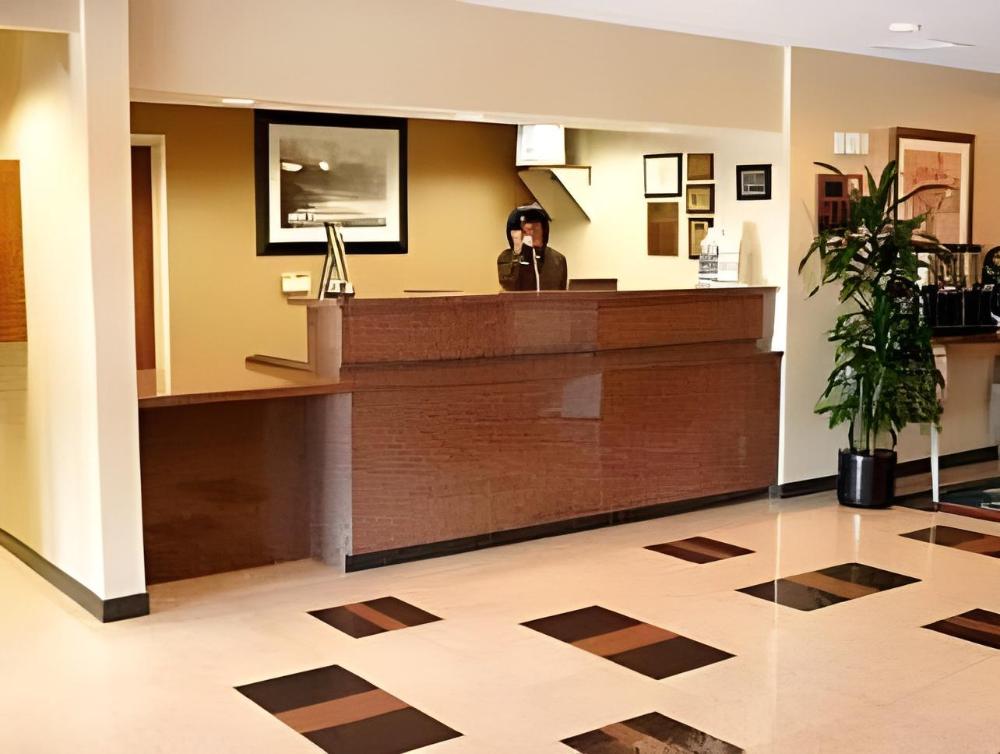 courtyard by marriott salinas monterey