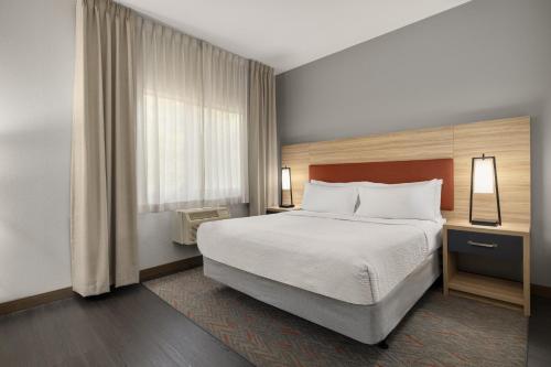 candlewood suites san diego by ihg