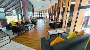 seaview condo in 5 star resort mg1