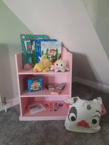 immaculate 1 bed house in newtown disley