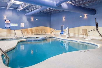 Wingate By Wyndham Sheboygan,Sheboygan>>Kohler,2 star