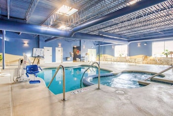 Wingate By Wyndham Sheboygan,Sheboygan>>Kohler,2 star