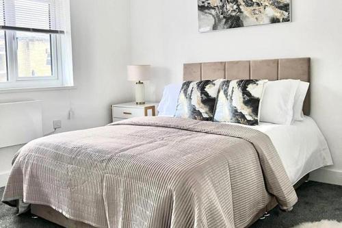 luxury 2 bed apartment lindley huddersfield