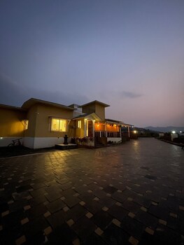cosmicstays rajgad vista stay and play