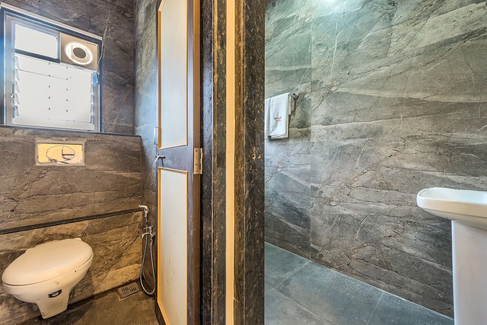 cosmicstays rajgad vista stay and play