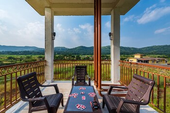 cosmicstays rajgad vista stay and play