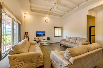 cosmicstays rajgad vista stay and play