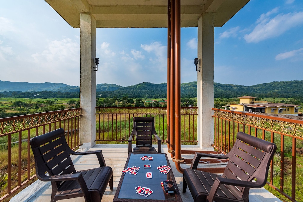 cosmicstays rajgad vista stay and play