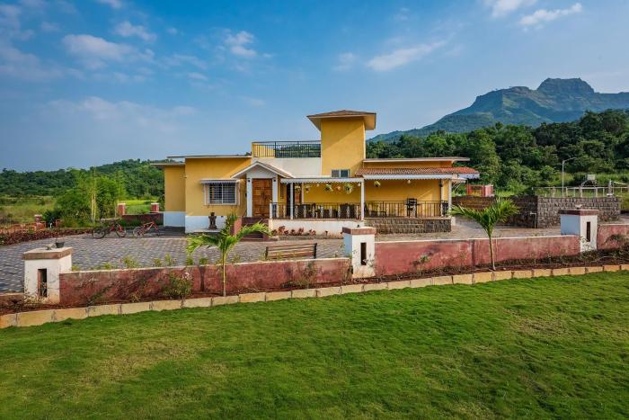 cosmicstays rajgad vista stay and play