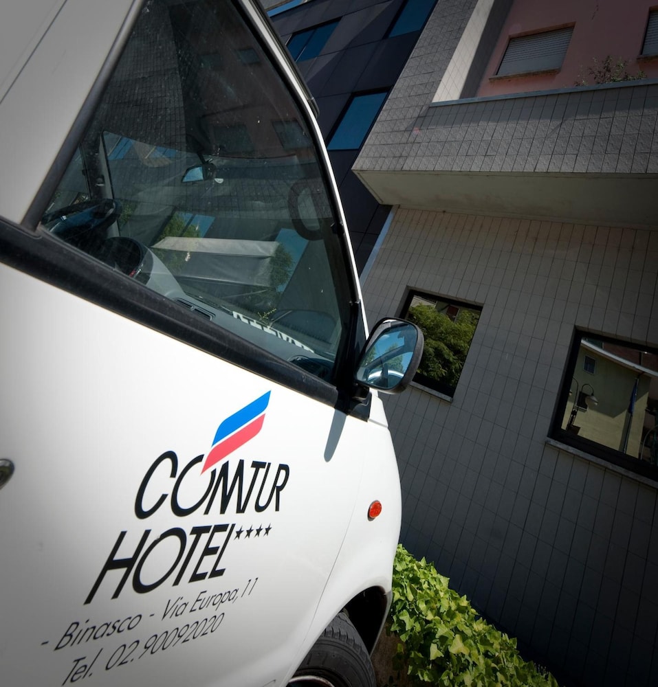 hotel comtur