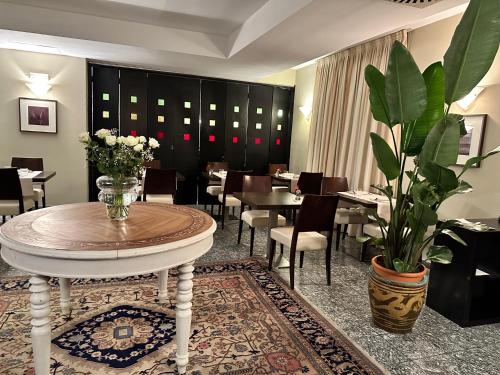 hotel comtur