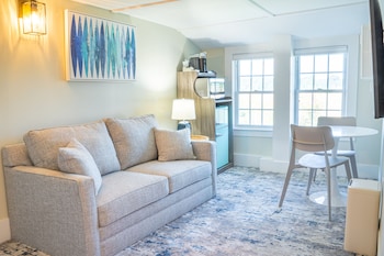 935 Ocean A Beachside Inn,935 Ocean Blvd,2 star