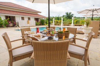 ama stays and trails palmeira de socorro goa