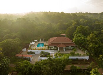 ama stays and trails palmeira de socorro goa