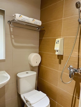 fragrance hotel ocean view