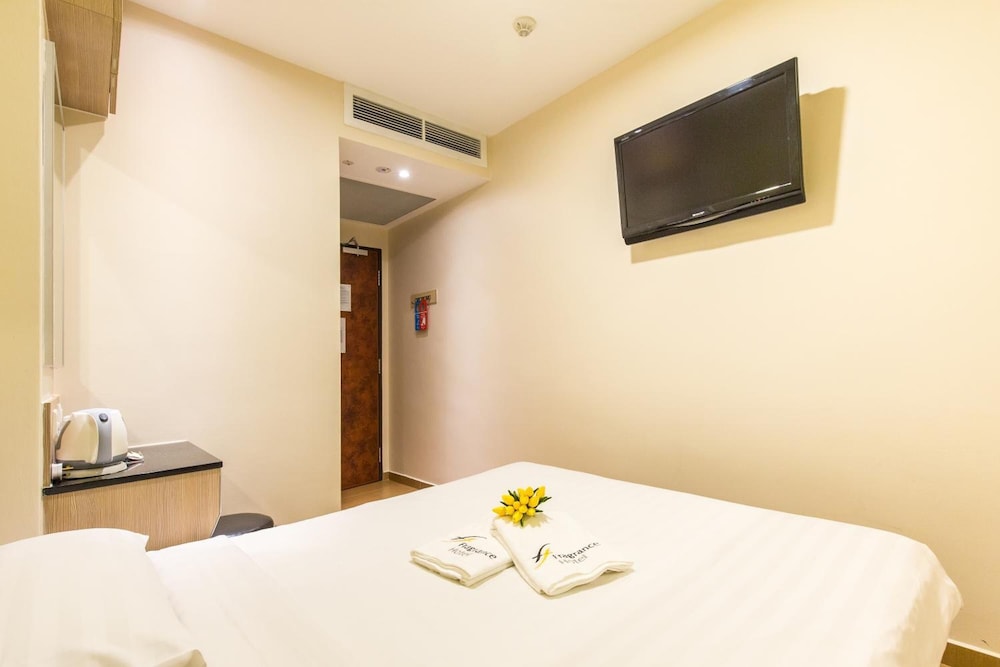 fragrance hotel ocean view