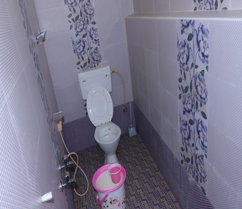gk holiday inn
