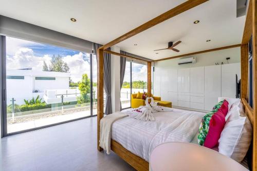 luxury 6 bed private pool villa llw