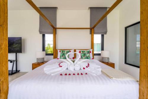luxury 6 bed private pool villa llw