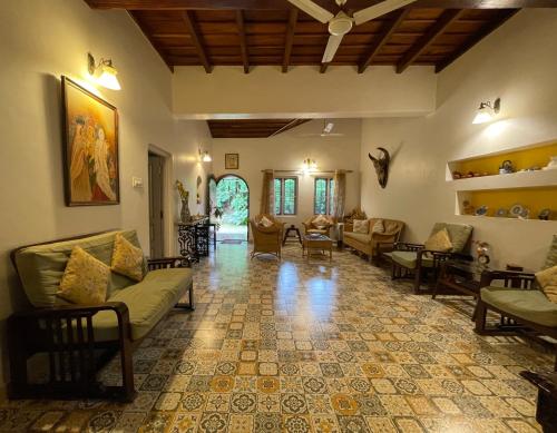 The Thota Mane,,3 star